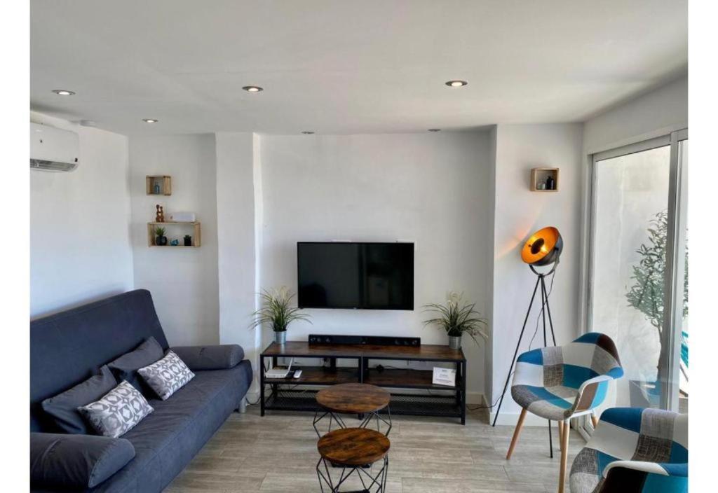 Pueblo Blanco Sea View Apartment By Namaste Elite Τορρεμολίνος Εξωτερικό φωτογραφία