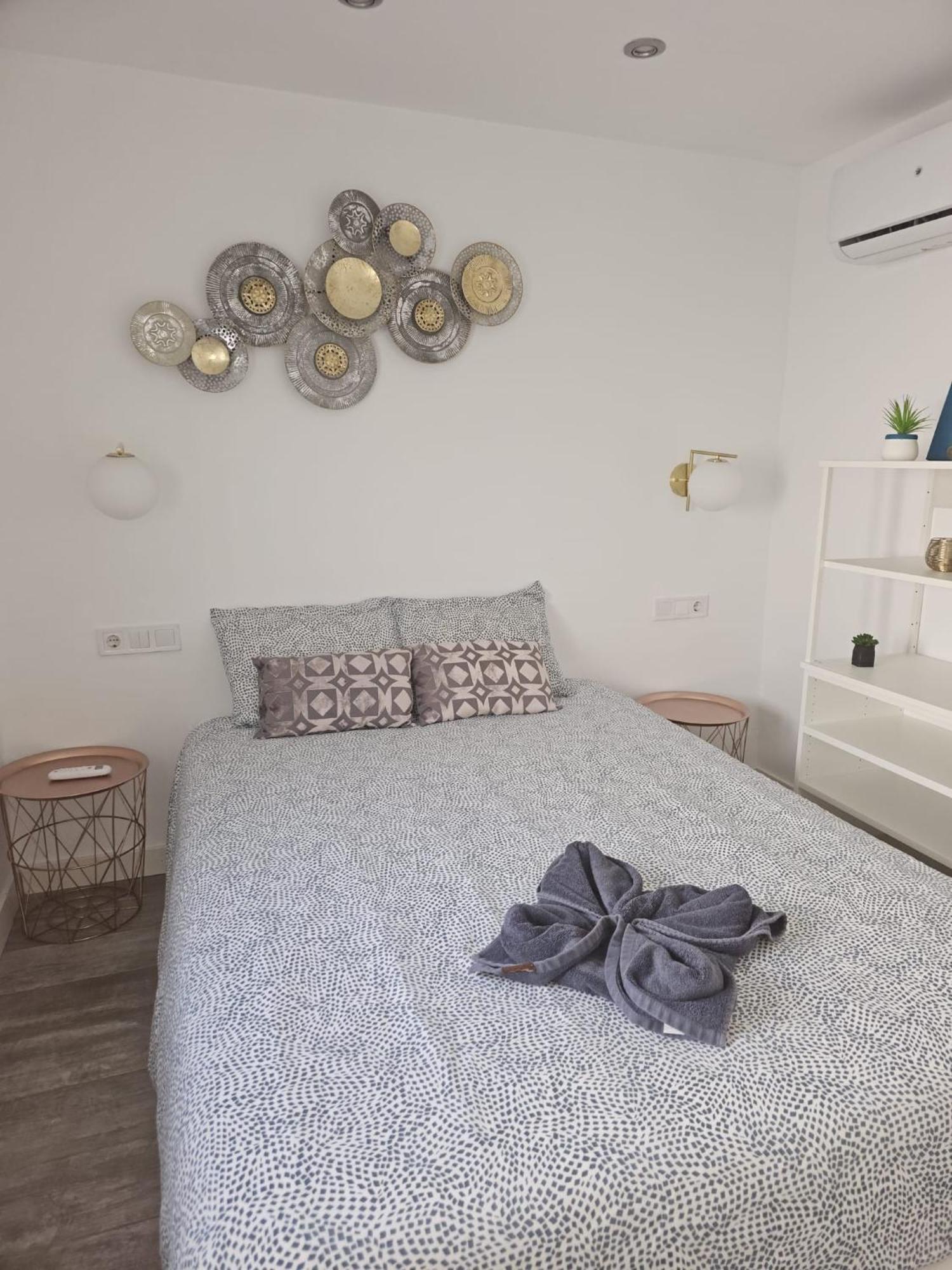 Pueblo Blanco Sea View Apartment By Namaste Elite Τορρεμολίνος Εξωτερικό φωτογραφία